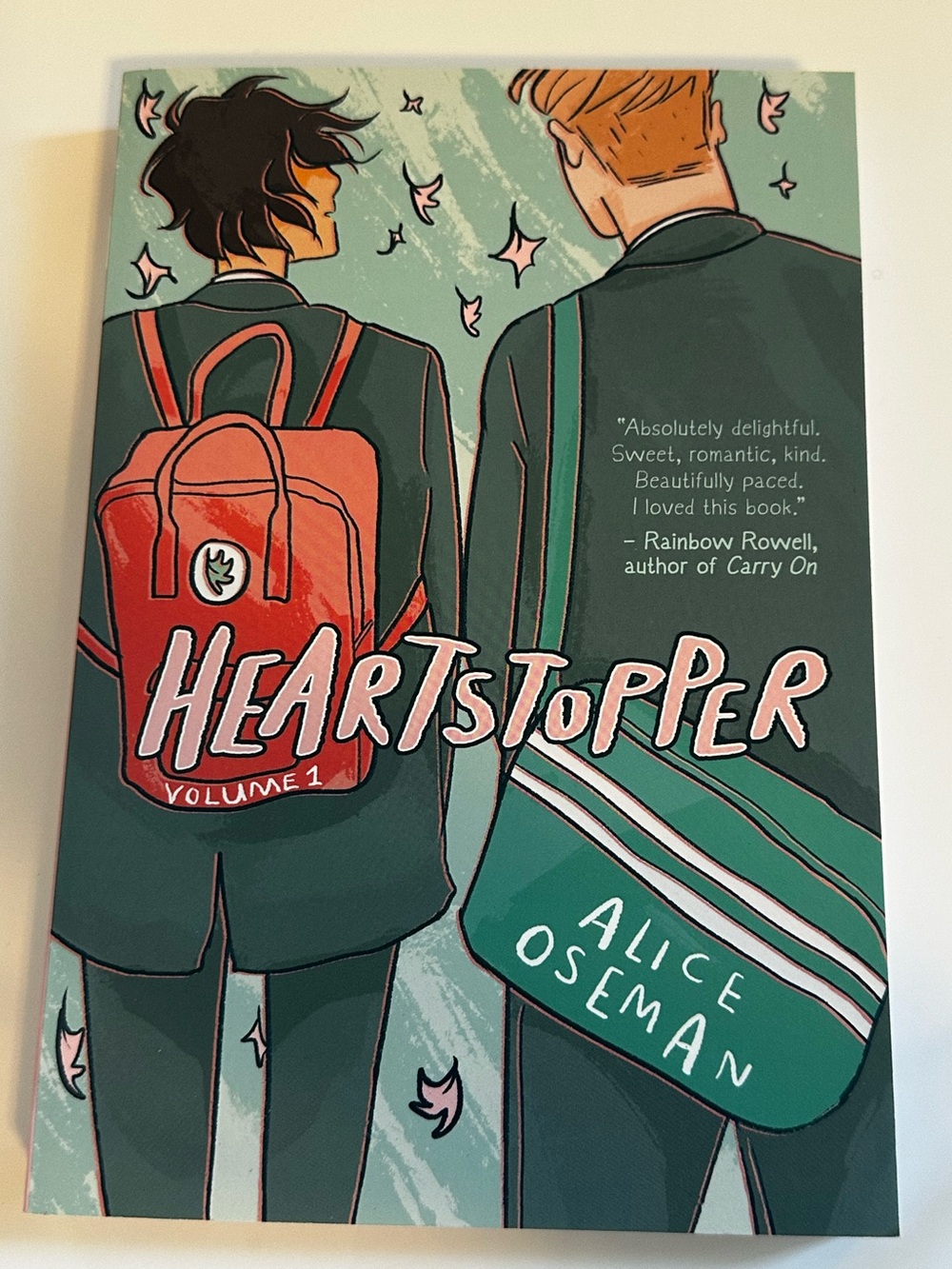 Heartstopper #1: A Graphic Novel
Alice Oseman
Illustrated by Alice Oseman